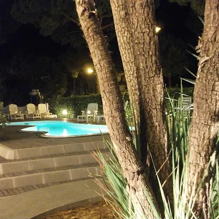 Otel Kiss Cesenatico