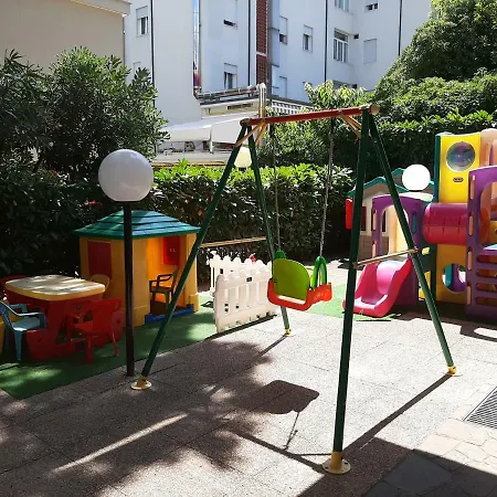 Otel Kiss Cesenatico